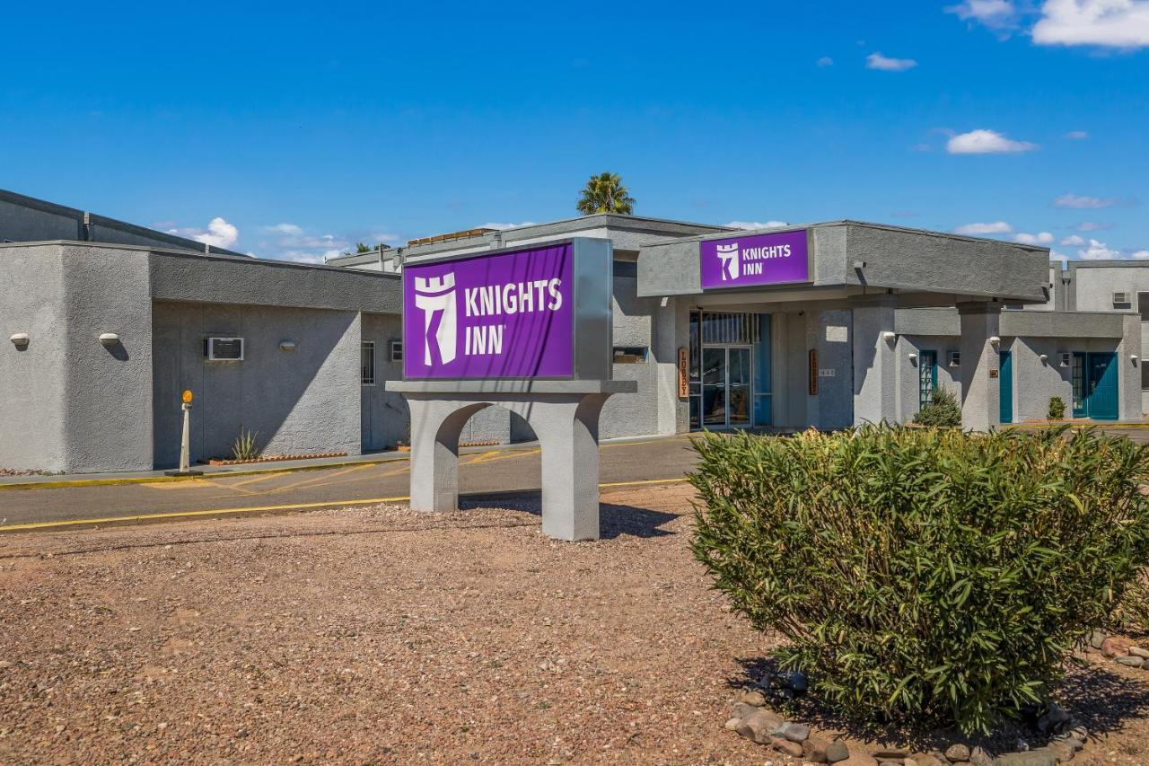 Knights Inn Tucson D.M.A.F Area Exterior photo